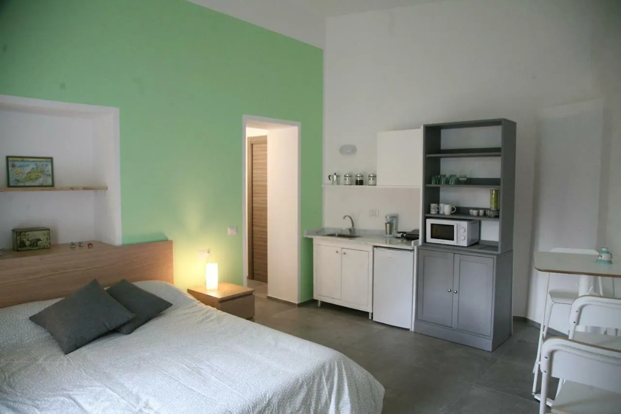 Alyssa House Bed & Breakfast Naples